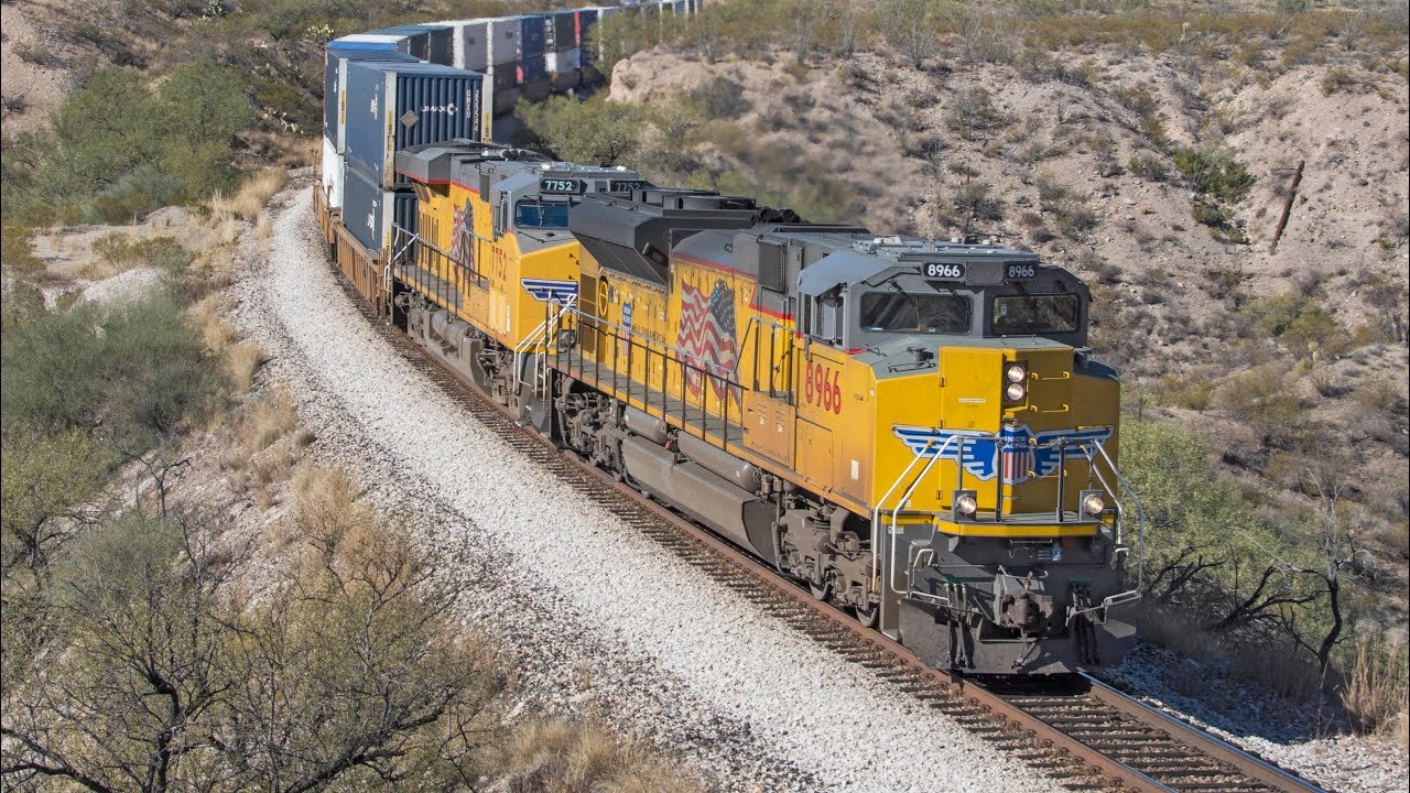 (4K) Union Pacific and Amtrak Trains on the Lordsburg Subdivision