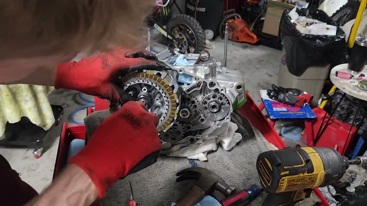 2019 - 2023 Yamaha YZ250F Removing Complete Clutch Side - Part 2 of 3 Removing Crank from Crankcase