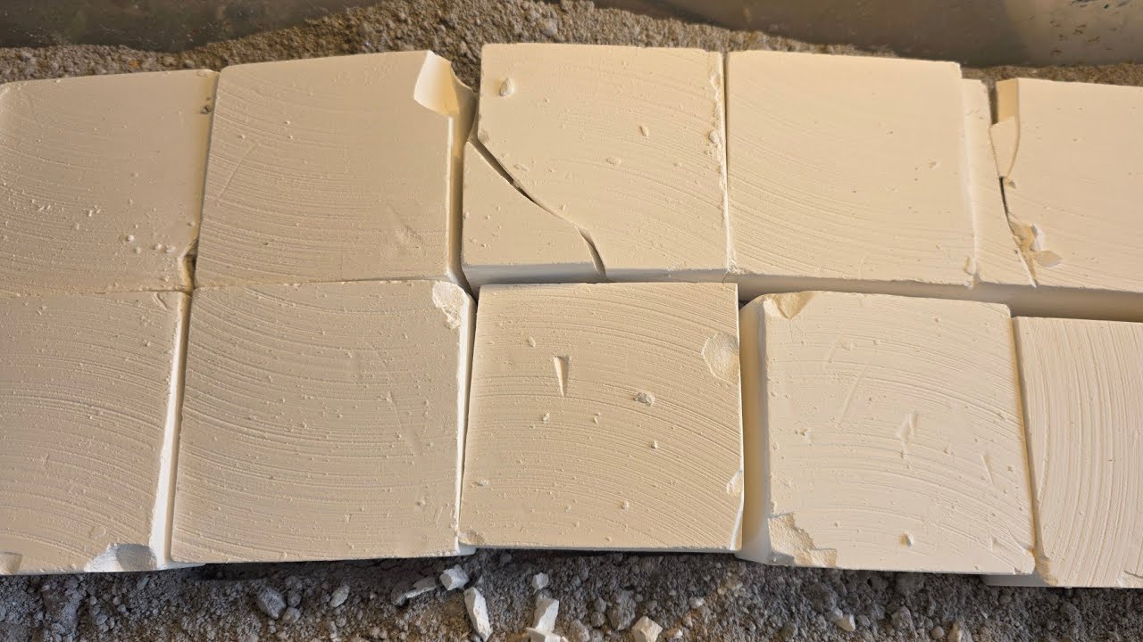 16 Fresh Gym Chalk Blocks | Cap | Unbranded | ASMR | Glitter | Bonus Crush | Satisfying | Soothing