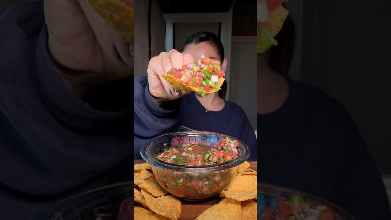 Salsa Recipe 🍅 Breakfast Mukbang #mukbang #crunchyasmr #homemakemukbang #healthymukbang