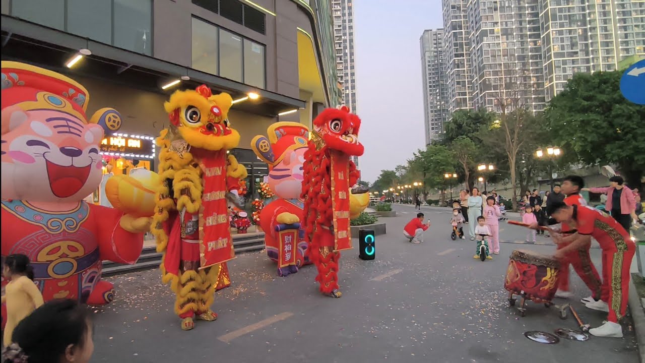 Xem Múa Lân Sư Rồng Hay Nhất Hà Nội