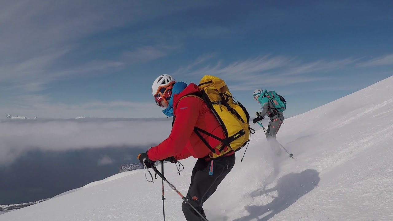 Lyngen Alps Ski Touring April 14.-19.2019 at Lyngen Lodge