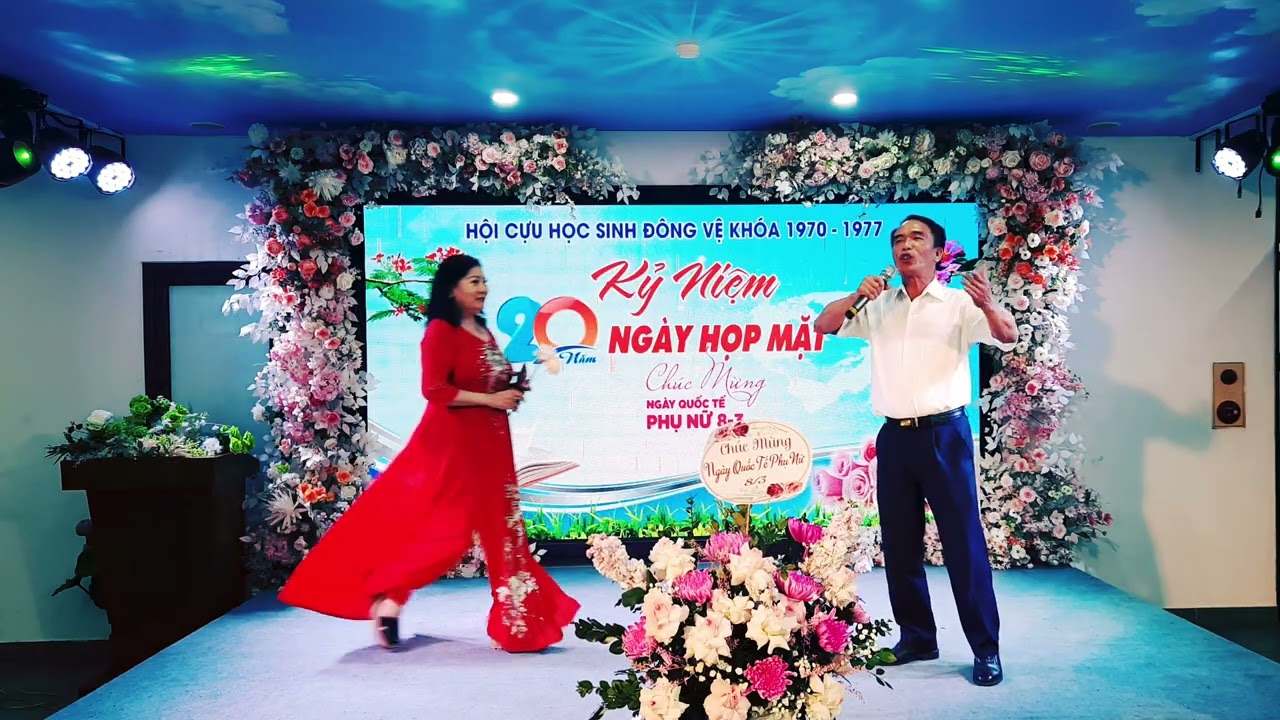 Một mình