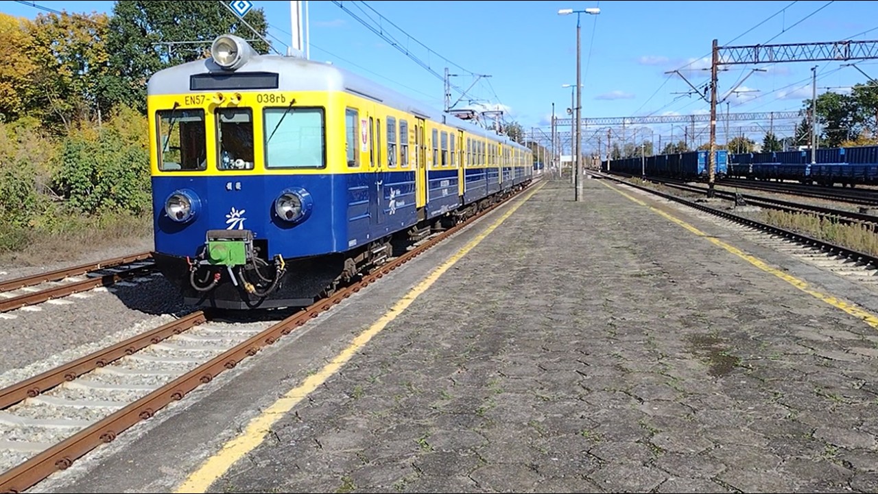 EN57-038 | Ostrołęka