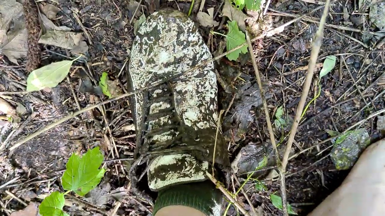 Trashed Sneakers: Mudplay with old Puma Future Cat (3)