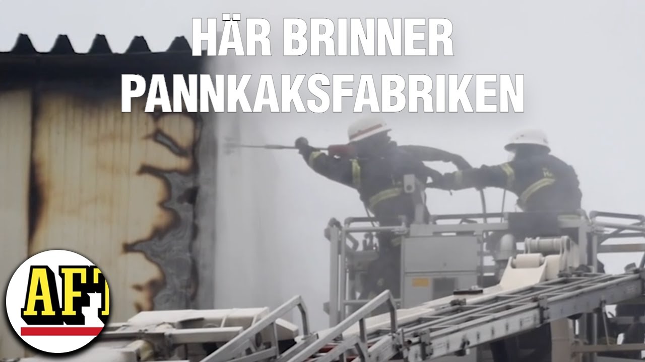 Här brinner pannkaksfabriken i Laholm
