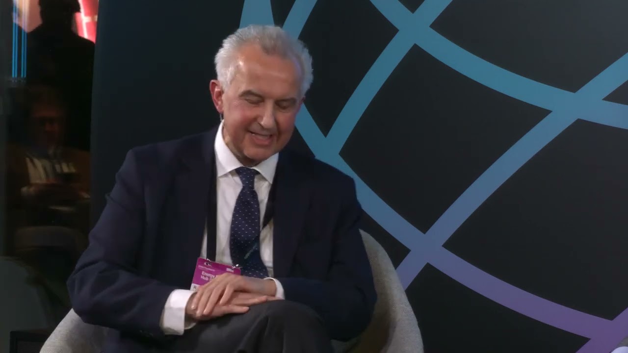 DAY 2 | Closing Fireside Chat | Europe on the Couch: From Fear’s Diagnosis to Future Strength