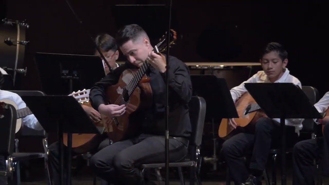 Elemental Guitar and Intro Guitar perform Hey Jude