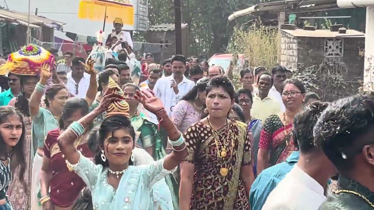 2026 मध्ये आगरी कोळी गाणी 🎶 RUNNING CALL ला 👌एकदम खत्री गाणी वाजवली 💥 आणि पब्लिक पण हौशी नाचते 🕺🥰🔊🎤