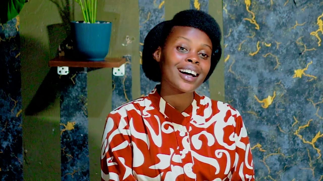HUMURA NSHUTI - Alarm Ministries  Cover By Marry (Official Video Cover)