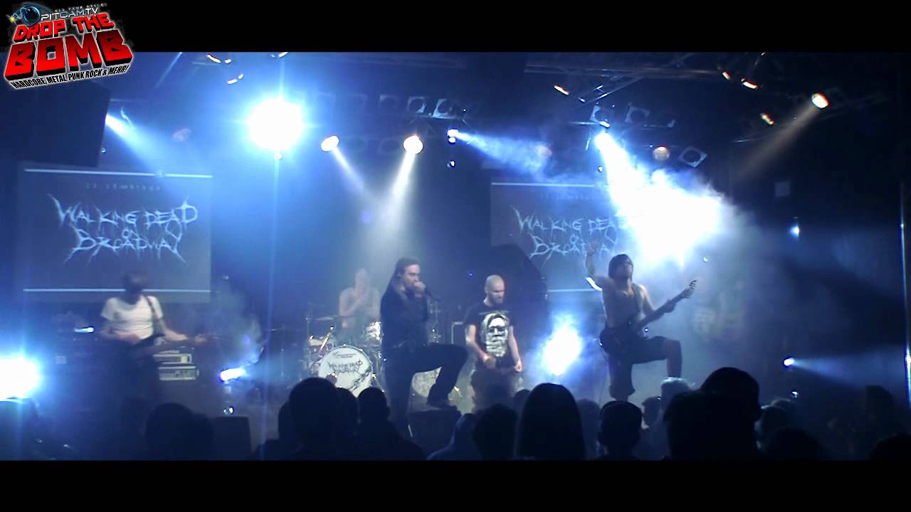 Walking Dead On Broadway mit Marcus SOS Live @ Drop the Bomb Party