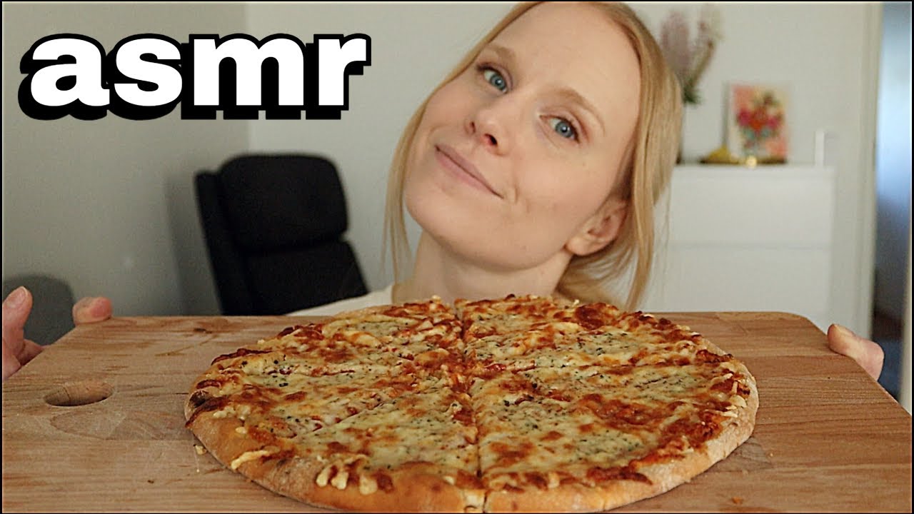 ASMR SUOMI | Pizza mukbang, and cat shenanigans😸❗