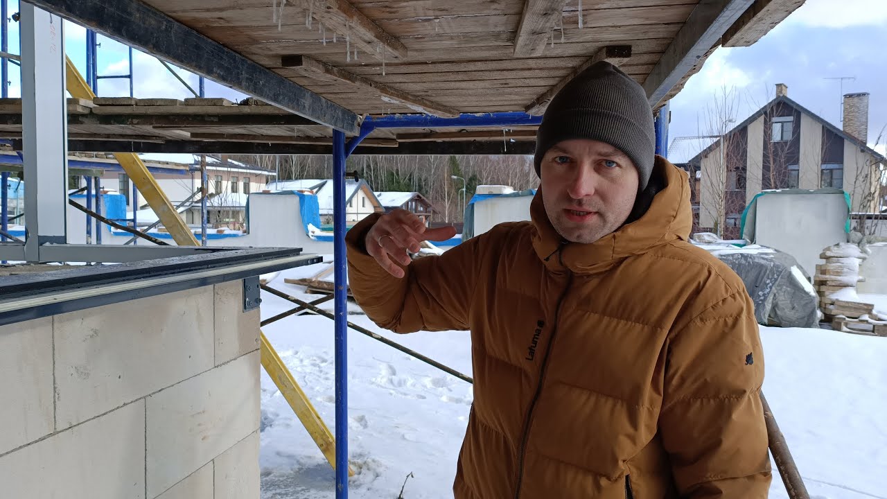 Выносной монтаж окон на пластинах, угловые окна с зубом на стеклопакете без вертикальной перемычки