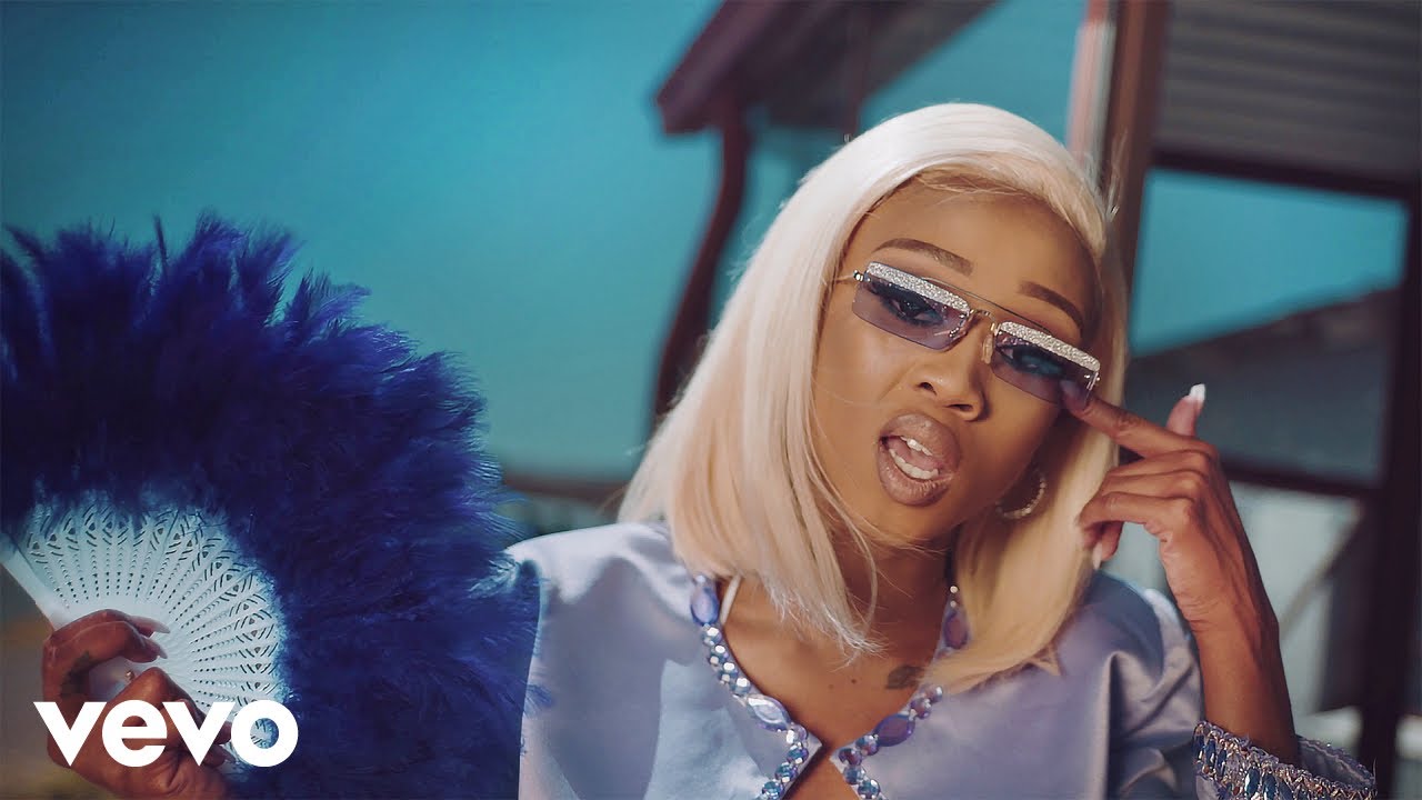 Moozlie - S'funukwazi (Official Music Video)