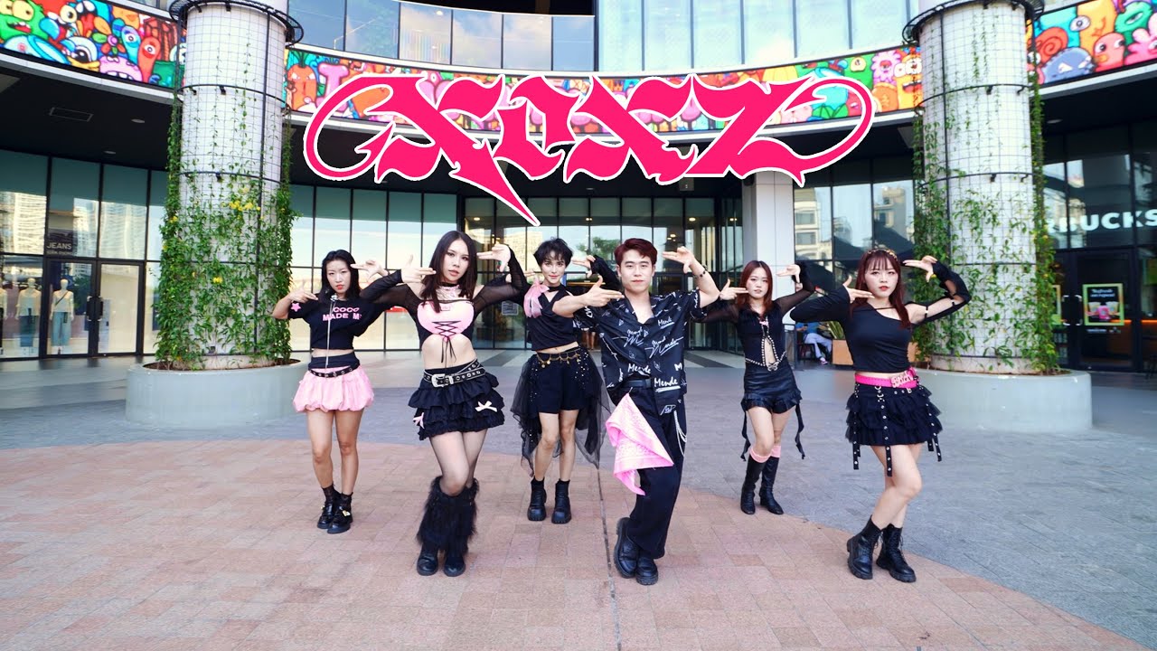 [K-POP IN PUBLIC] IVE 아이브 &lsquo;XOXZ&rsquo; | Dance cover by VENUS.S from VIETNAM