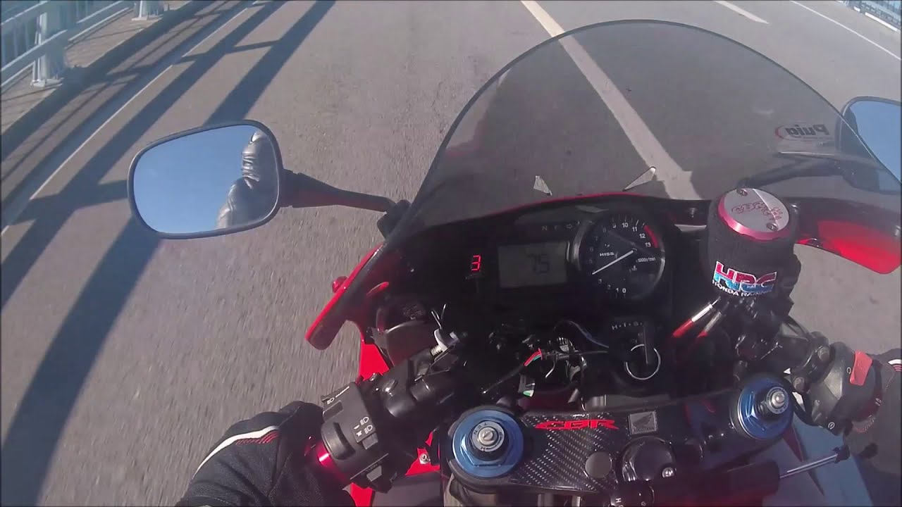 Onboard CBR954RR  Red/Black
