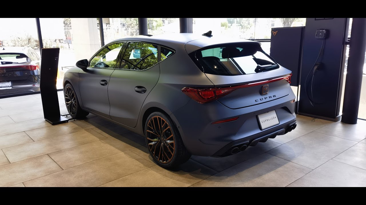 CUPRA LEON 300 2024 Gris Magnetico Mate - CUPRA Garage San &Aacute;ngel - Julio 2024