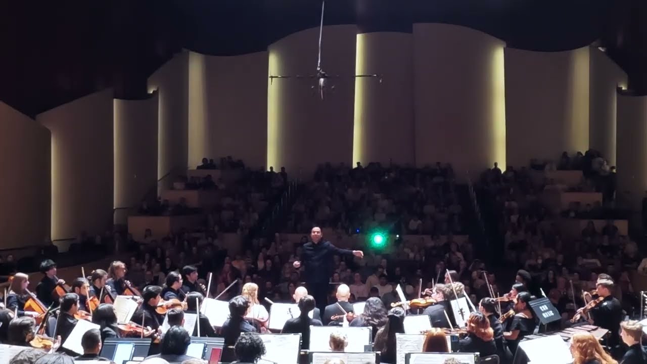 Orff • Carmina Burana (complete)