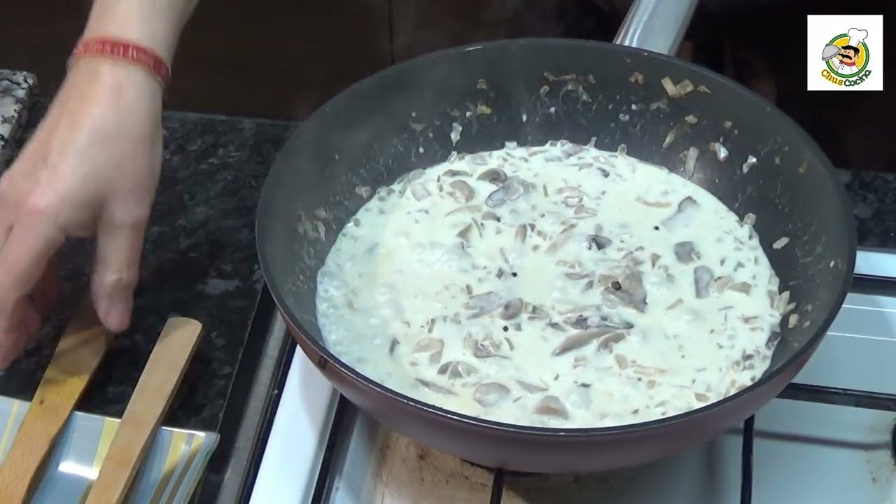 Salsa con Champiñones y Chuletas de Cordero #Salsa#Champiñones#Chuletas