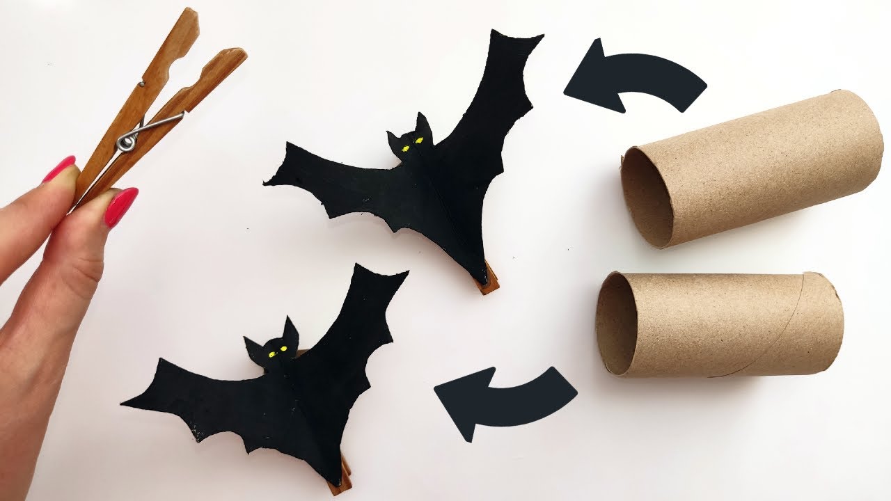 Easy Craft Idea with Toilet Paper Rolls 🎃 See How to Make Flying Bats 🦇 Boo! Halloween DIY Tutorial