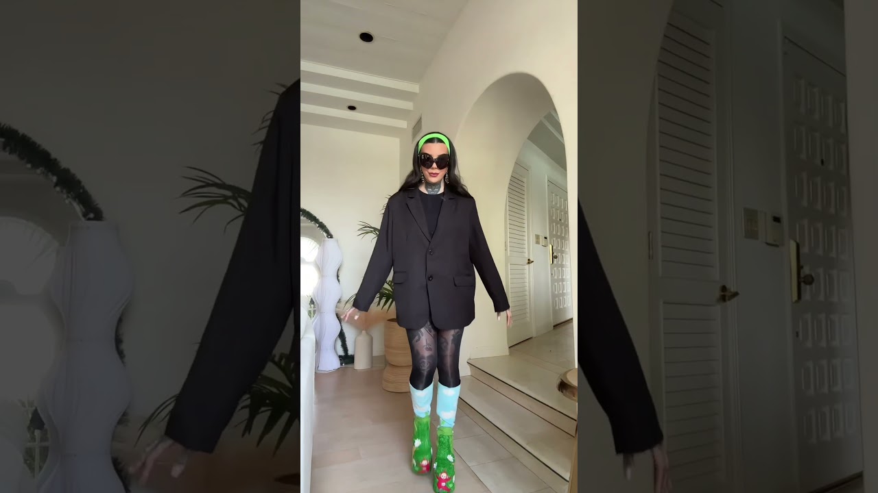 Petit look du jour, vous pr&eacute;f&eacute;rez la tenue 1 ou 2 💚 #grwm #tenuedujour #outfitoftheday