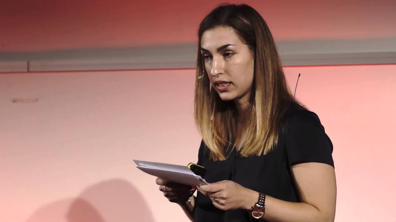 How to become a digital female leader! | Tijen Onaran | TEDxWHU