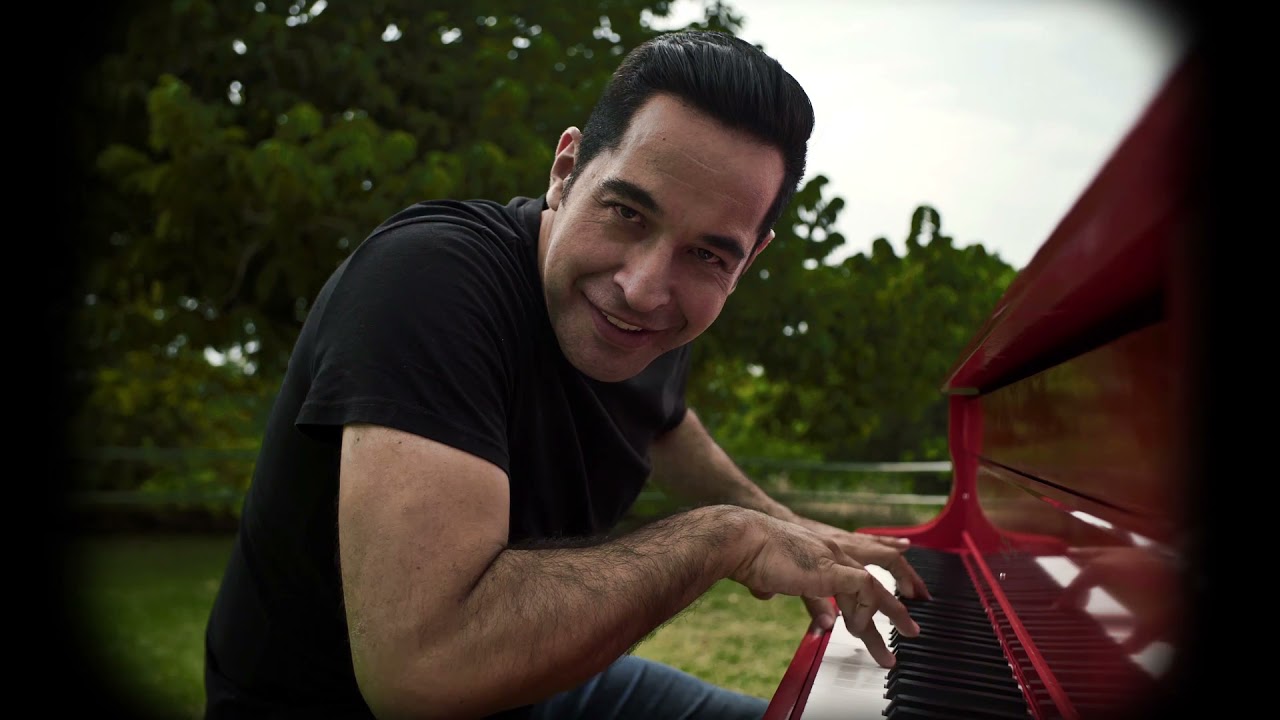 Arturo Aquino                             