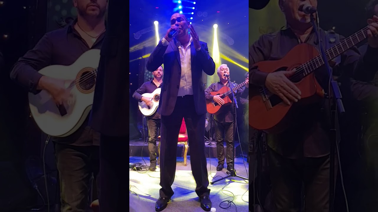 AMOR DE UN DÍA - CANUT REYES - Gipsy Kings & Chico & The Gypsies - Patio de Camargue 14.10.2017