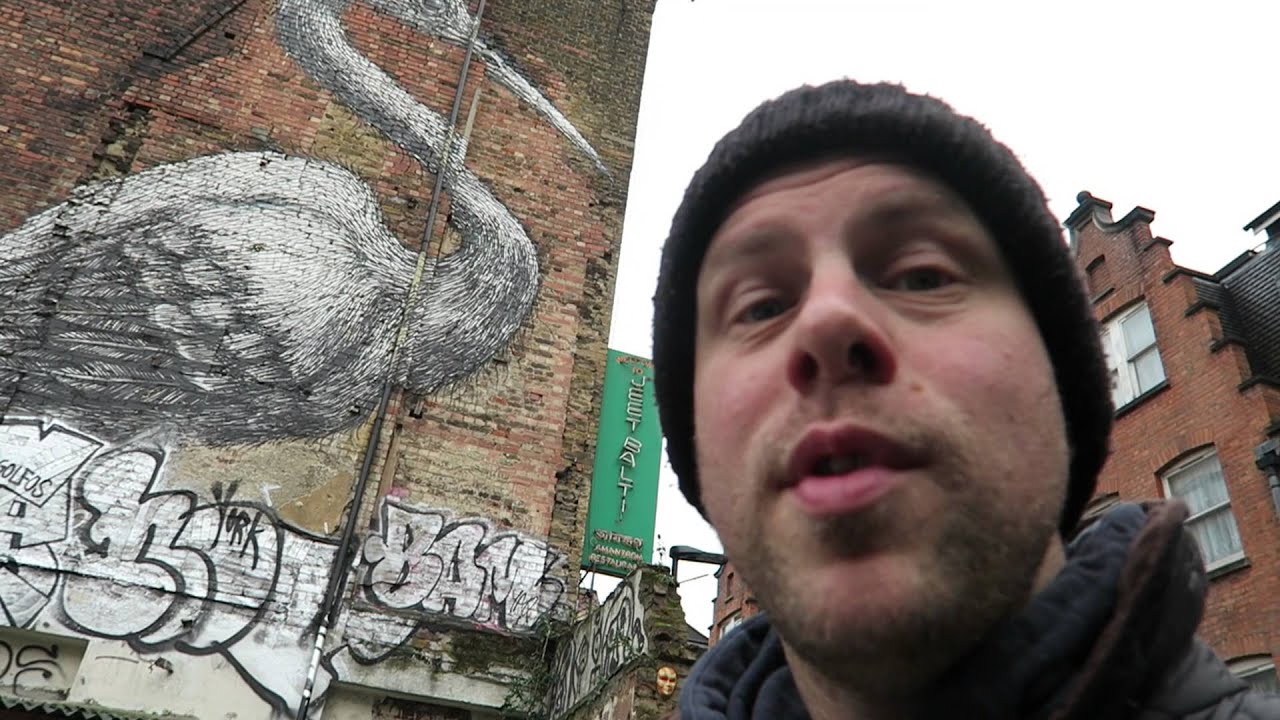 London Street Food - Brick Lane Market - Curry + Street Art