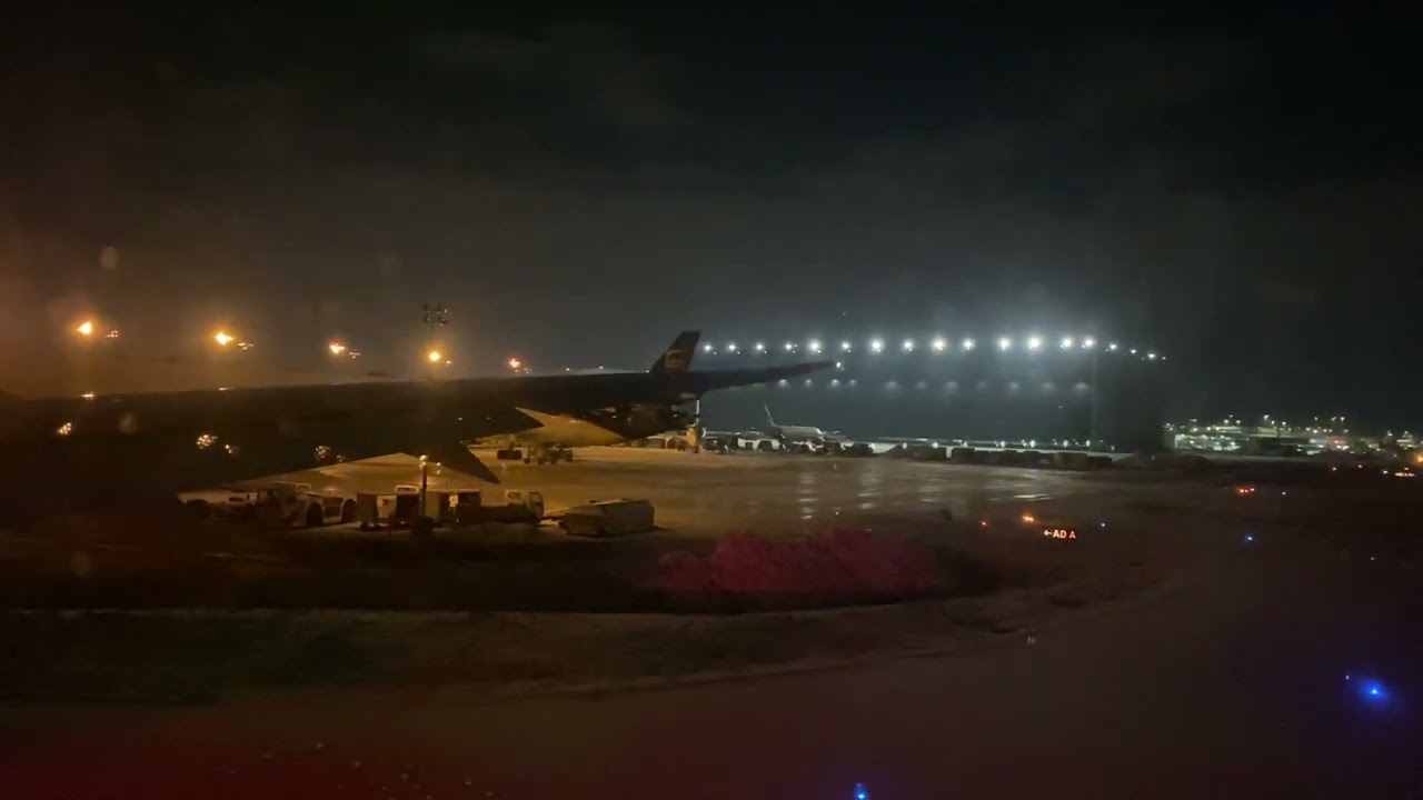 Air Canada 787-9 Departure from YYZ
