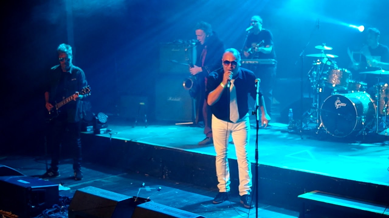 CHINO LABORDE/ DECORADORES ESA ESTRELLA ERA MI LUJO (ROSARIO)