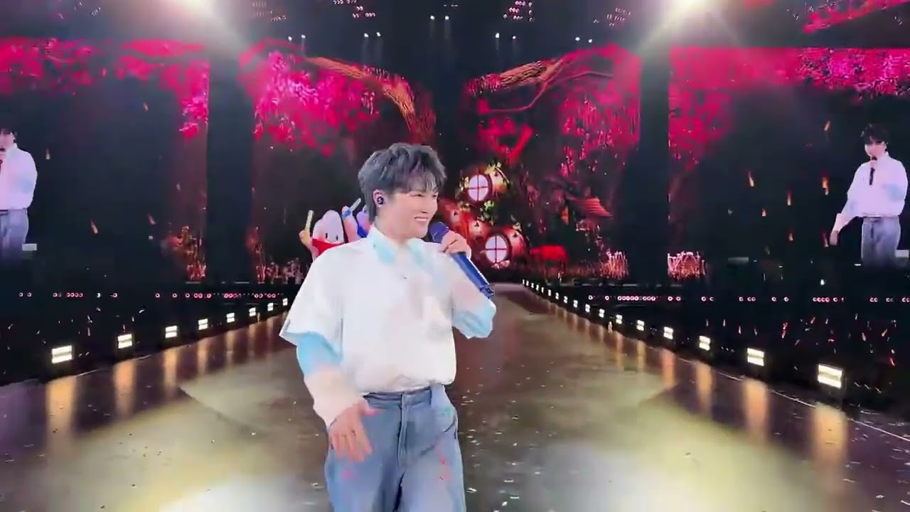 20251231 周深 Charlie Zhou Shen 深深的演唱会直播 ：一起跨年吧！！！