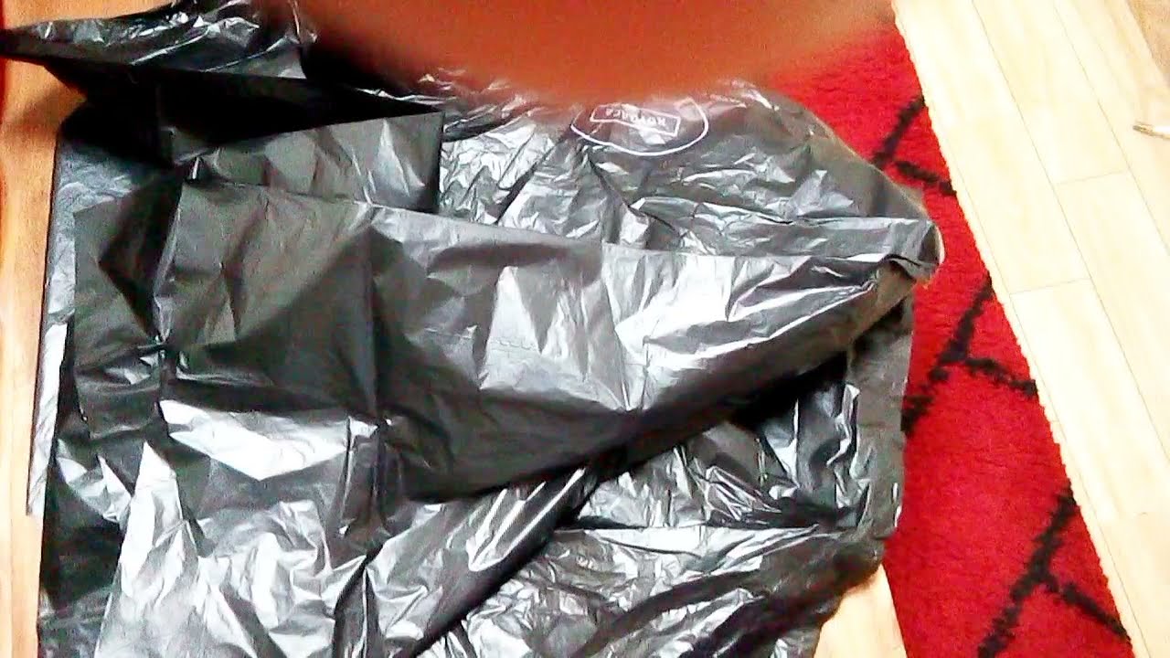 HOW TO FOLD NEW/UNUSED GARBAGE BAGS.