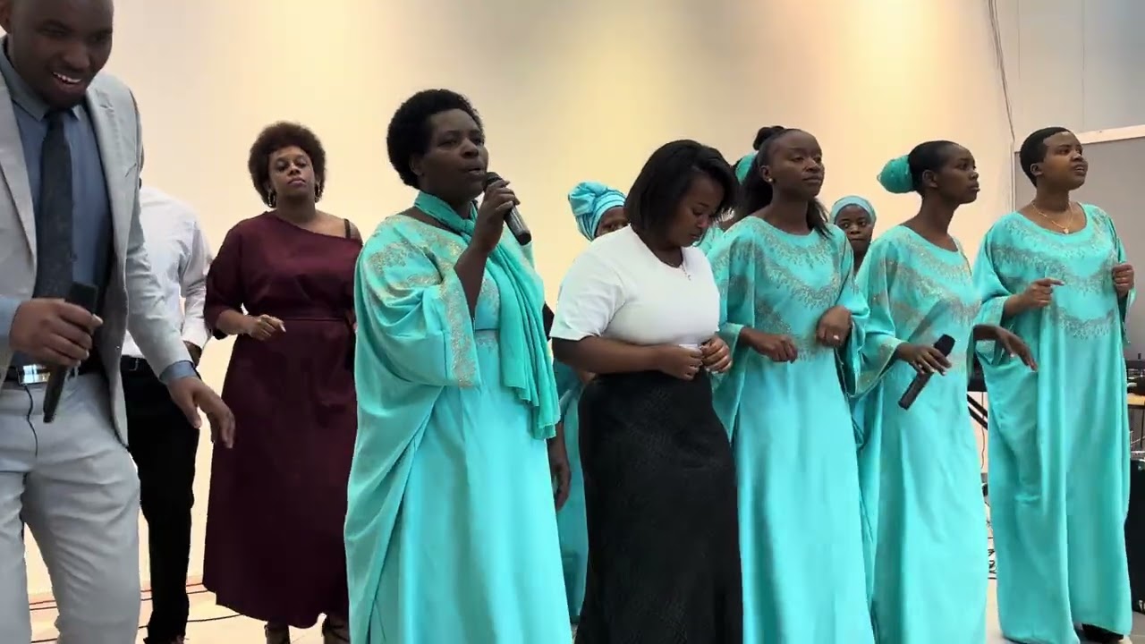 Choral  Leppävaara yo muri Finland ihimbaje Imana 