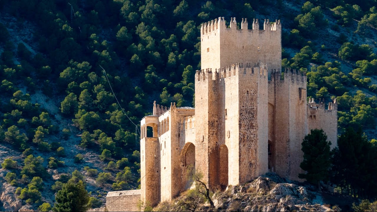 Historia de un expolio CASTILLO DE VÉLEZ-BLANCO