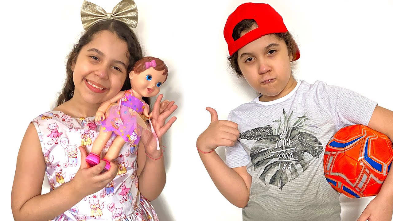 SARAH em uma HISTÓRIA ENGRAÇADA de um NOVO IRMÃO GÊMEO