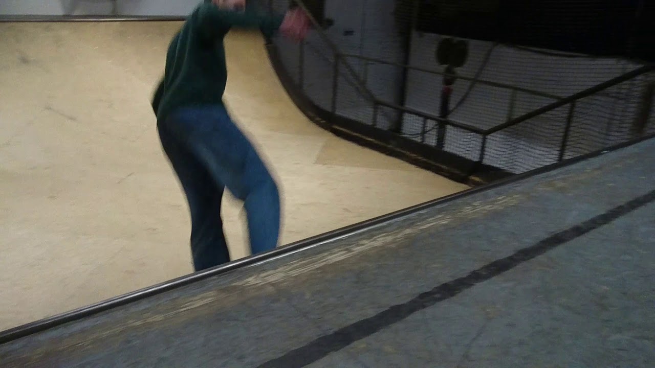 Miniramp skaterspalace/ jonas schmid