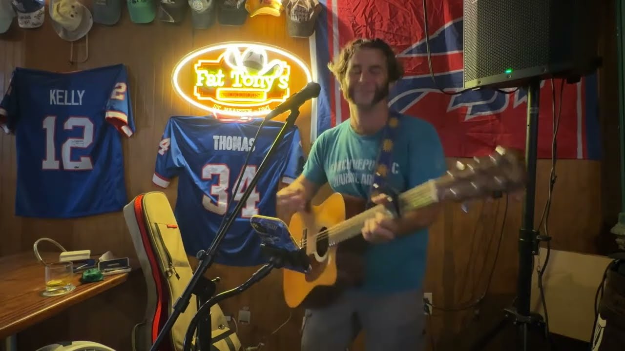 Live Music at Fat Tony's   #sxm - LIVE