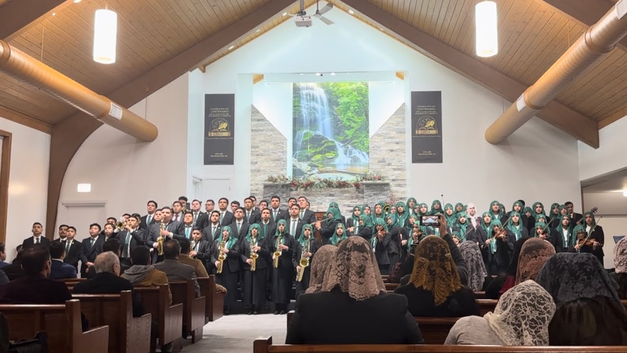 IECE “O Holy Night” Sociedad Juvenil “Benjamin” Grand Rapids, Michigan