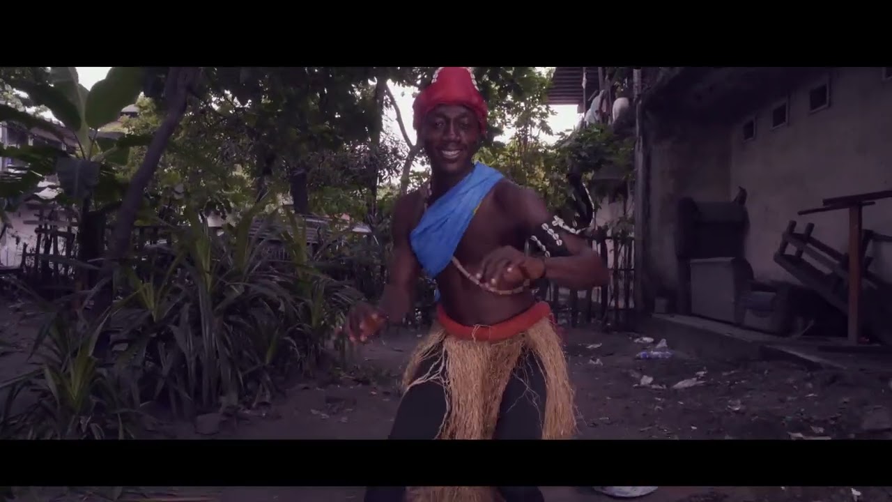 Alexis Pene Djamba chante maitre JEAN PAUL OTEPA_petite_Alexis_Officiel