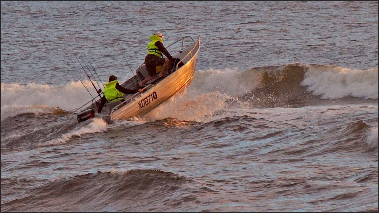The Noosa Bar. Sunday morning, May 26, 2024.