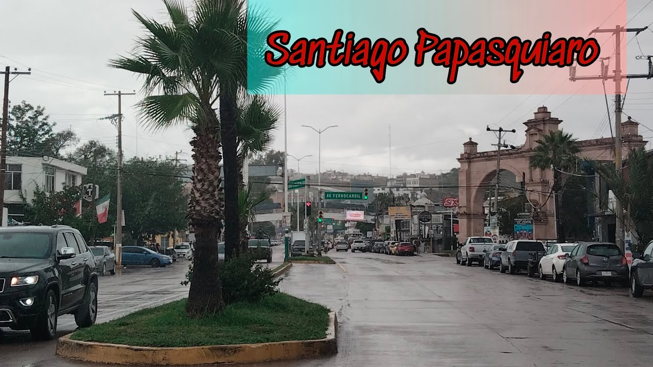 Nos quedamos en SANTIAGO PAPASQUIARO, Había mucha neblina,🌫️estaba lloviendo!🌧️