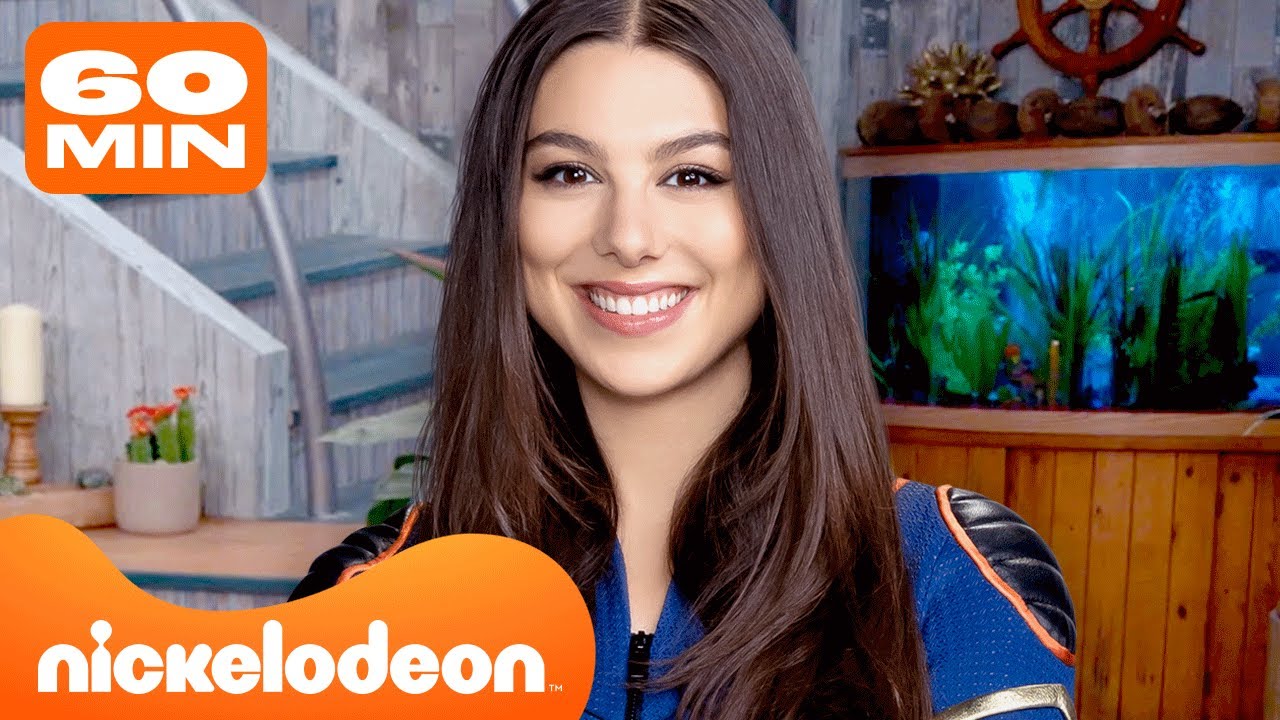 Thundermans | 60 minutos dos MELHORES momentos da Phoebe Thunderman! | Nickelodeon em Português