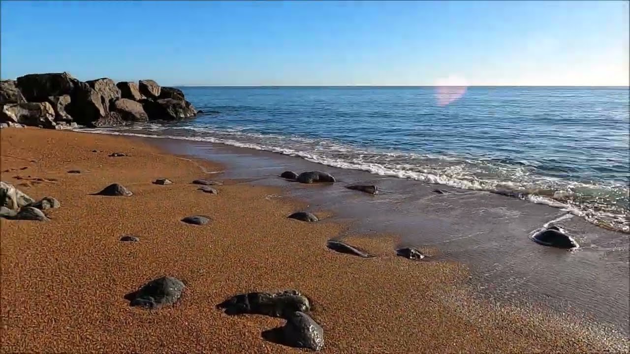 Virtual Walk - Coastal Path To Steephill Cove - Ventnor, Isle Of Wight - January 2022 | kittikoko