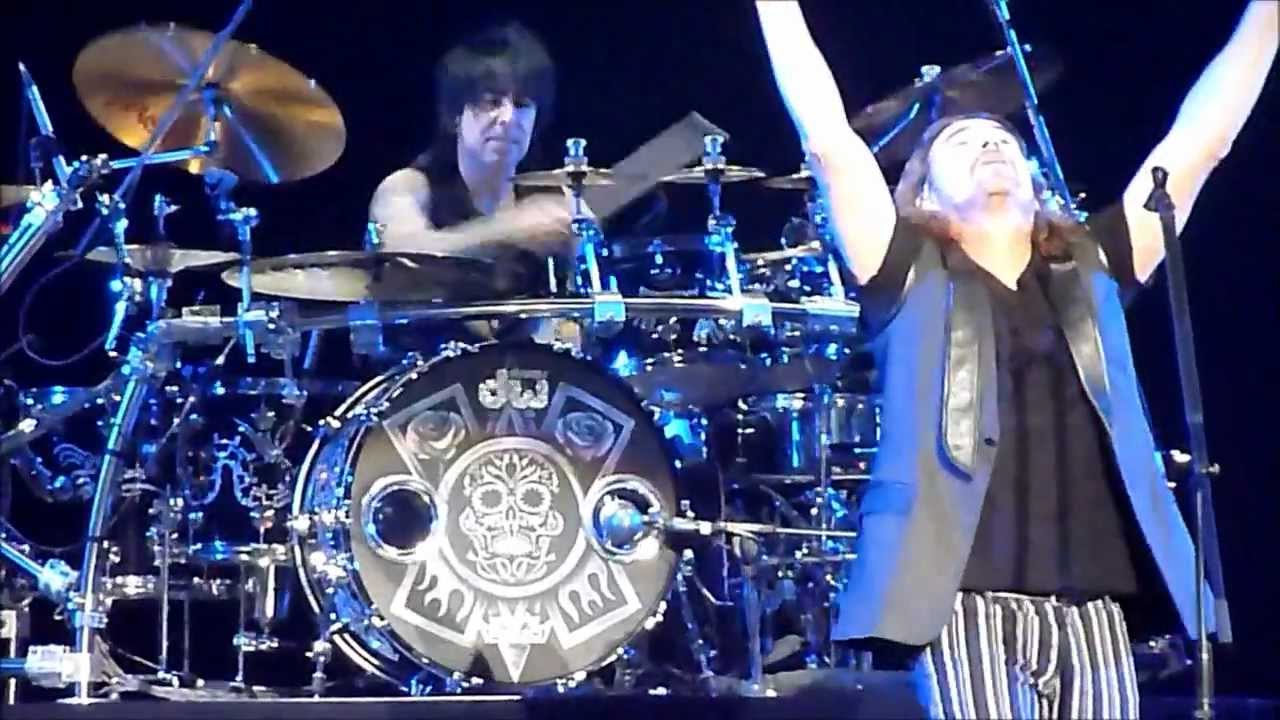 Mana Lluvia al Corazon - En Vivo MSG 4-11-12