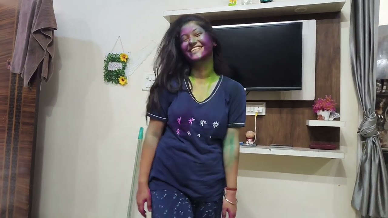 Holi celebration😚🌈🥳happy holi 🪅🌈#vlog #youtube #explorepage #delhi #trending #foryoypage 