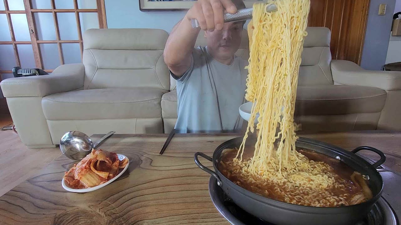 세상 쉬운 진짜 김치라면!이렇게 먹어도 참말로 별미인걸 아시나요?