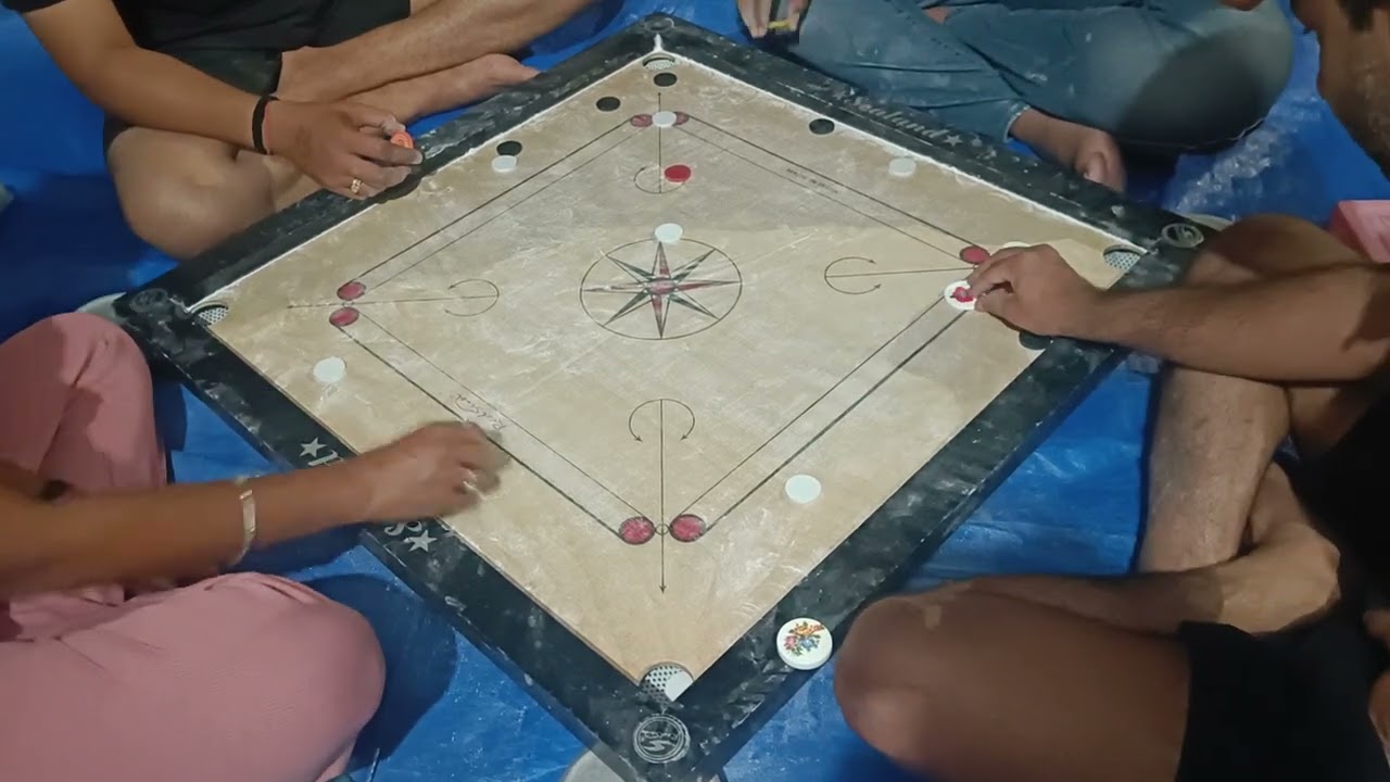 2vs2 😱game finished 😱 carromboard king 🤴 Subcribe my channel guys | Riyana Kids | Vlog