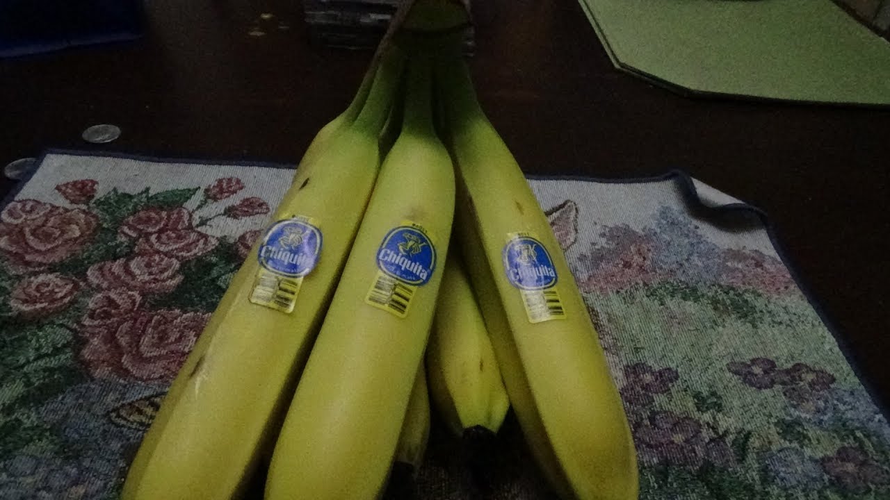 ASMR Banana Eating  (Relaxing Eating Sounds)