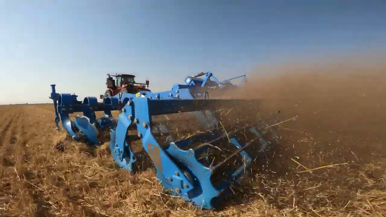 Lemken Srbija Gigant Heliodor 16m zahvat, 11.5km/h, 5l/ha, dubina rada 10cm